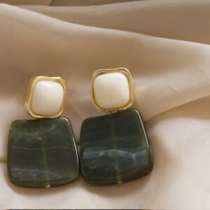 Aretes Mati